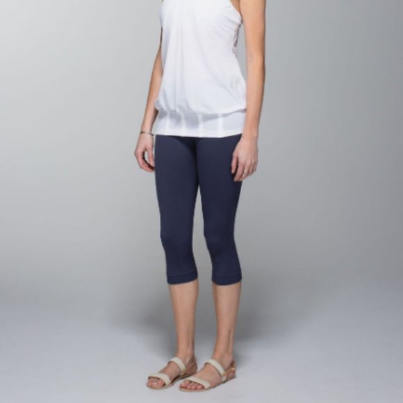 Lululemon | In The Flow Crop II *Pattern - Picture 4 of 15